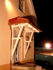 Vordach WoodSmart Odenwald Typ1 34° mit Kupferdachrinne