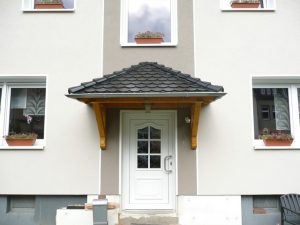 Vordach WoodSmart Odenwald Typ1 34° mit Rinne aus Titanzink