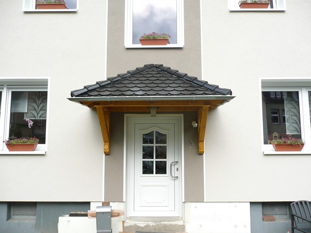 Vordach WoodSmart Odenwald Typ1 34° mit Rinne aus Titanzink