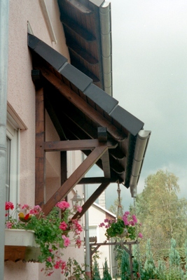 holzvordach-schwarzwald-1