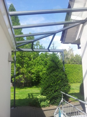 Terrassendach Elegant-Line als Eingangsüberdachung in Magdeburg 4
