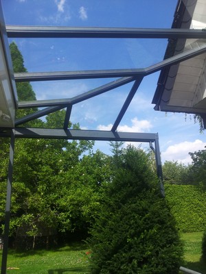 Terrassendach Elegant-Line als Eingangsüberdachung in Magdeburg 5